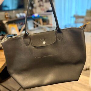 LONGCHAMP Large Le Pliage Shoulder Tote in Black